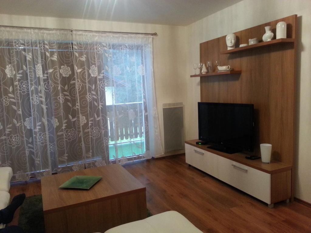 Apartman Tale Exterior foto